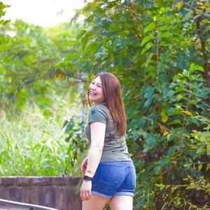 Meet your Posher, Roxana